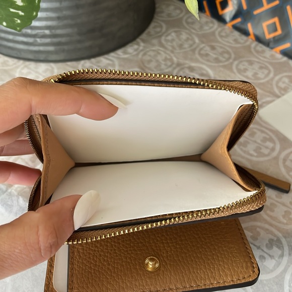 New, Britten bi fold tory burch wallet - Picture 10 of 13